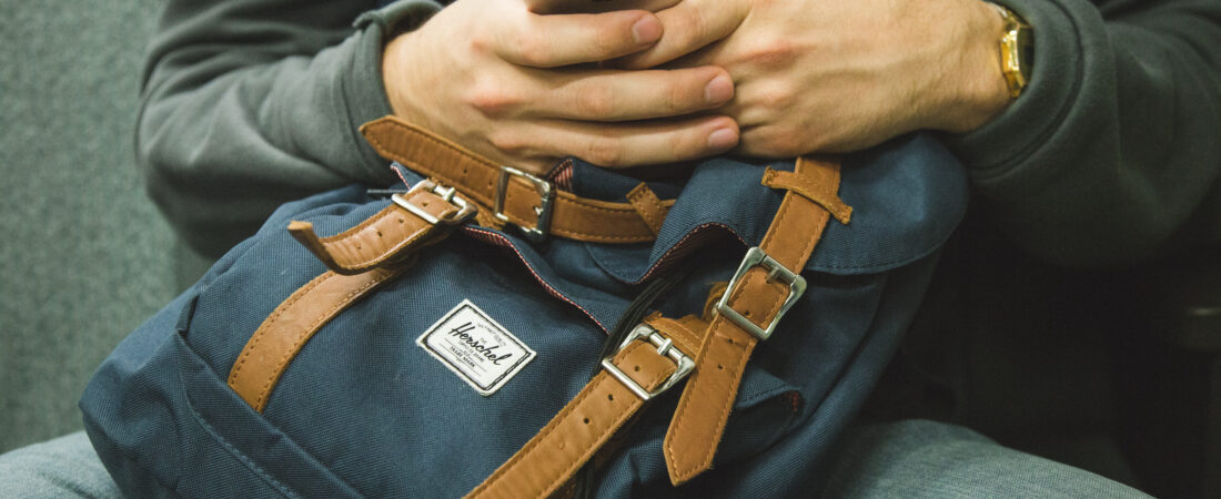 Best Everyday Carry Setup for Long Days Abroad