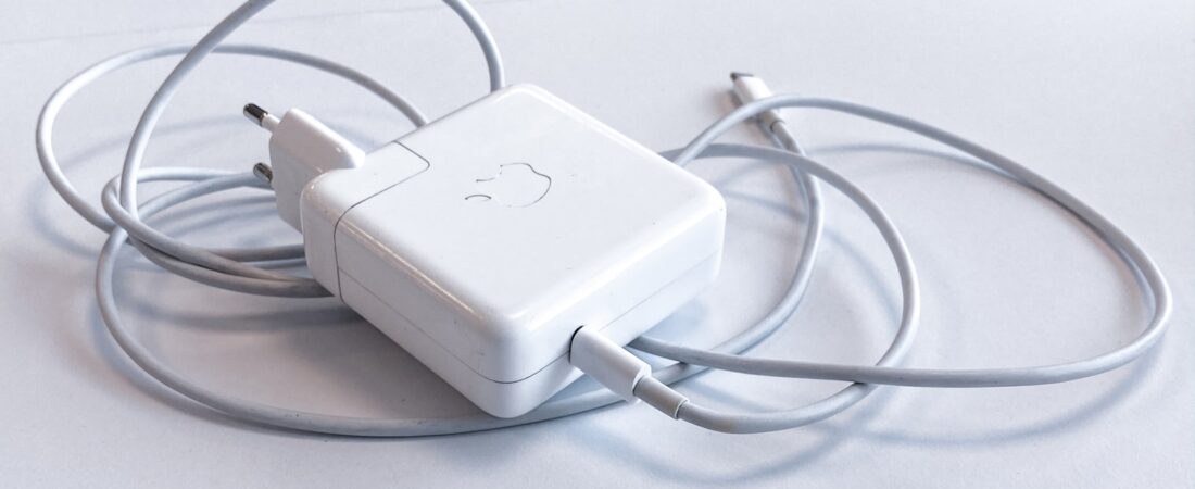 Best Power Kit for Long-Stay Travel