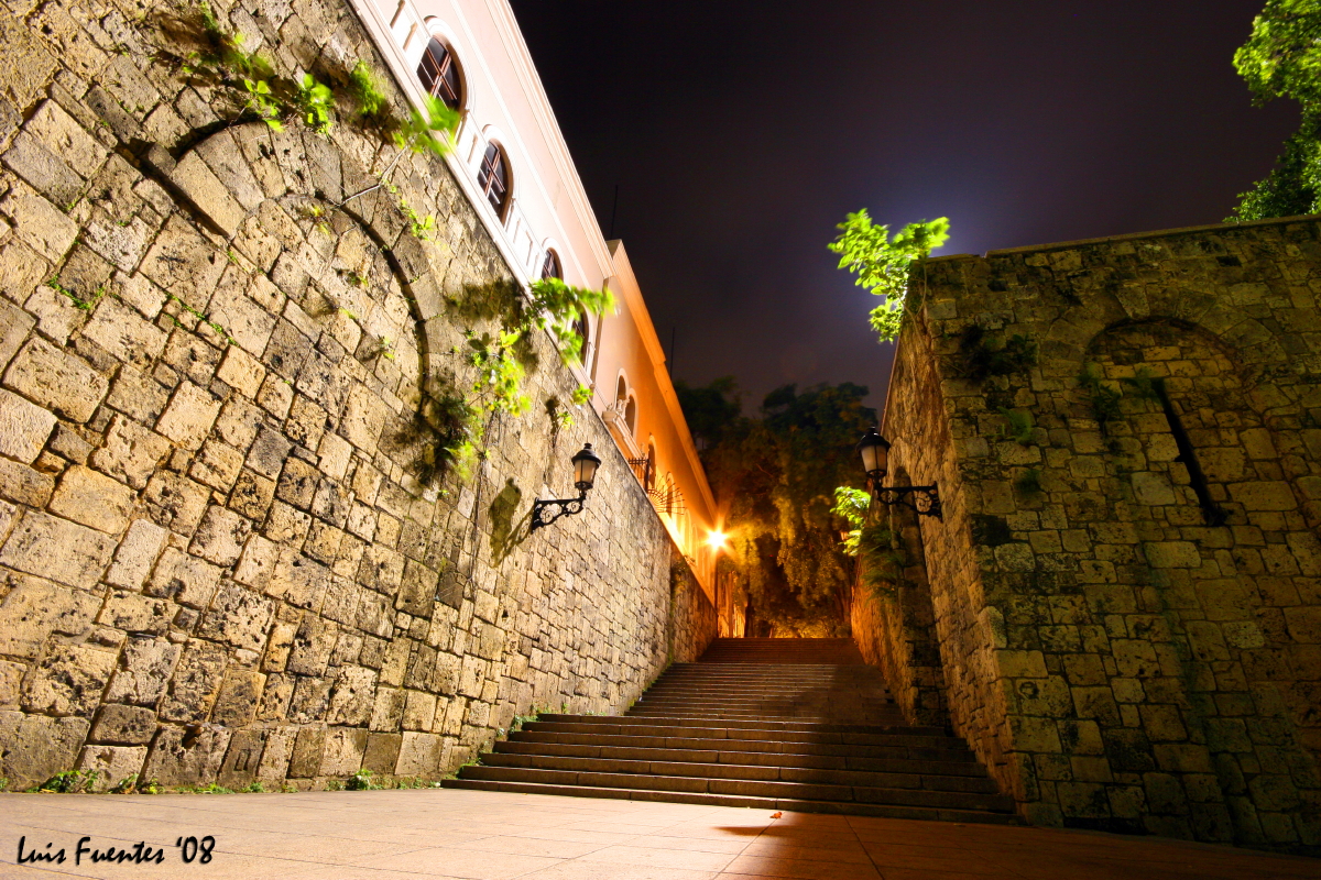 A street entrance in Zona Colonial, Santo Domingo.